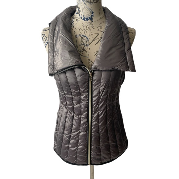 Calvin Klein Performance Premium Down Puffer Vest Women’s Size S - Picture 4 of 10